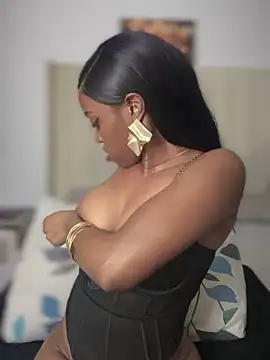 Snapshot of BhadBhad_Kitty chatting on 20, 9, 2025 BhadBhad Kitty online show from 20, 9, 2025