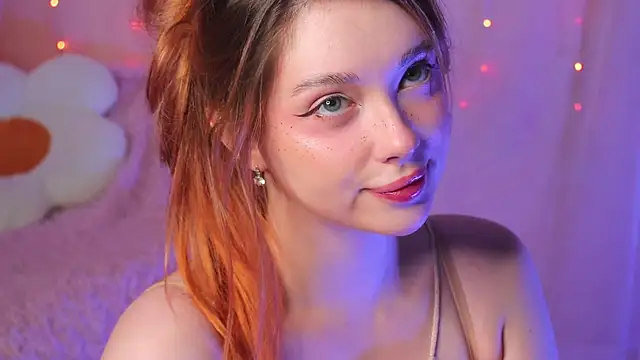 Snapshot of YourSkyAni chatting on 21, 4, 2026 YourSkyAni online show from 21, 4, 2026