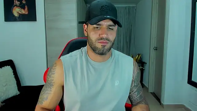 SamirHazard97 online show from 7, 4, 2026