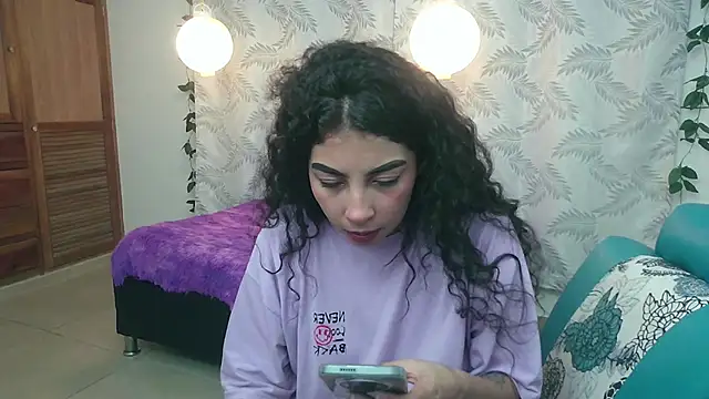 Mya paris online show from 13, 12, 2024