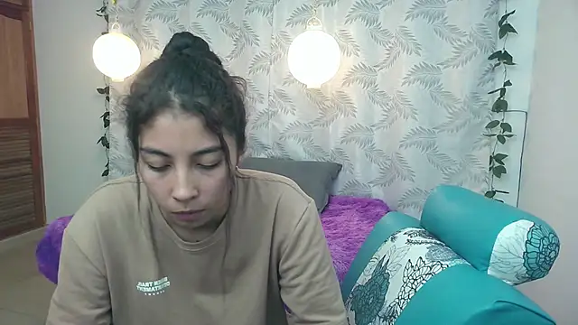 Mya paris online show from 30, 1, 2025