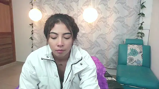 Mya paris online show from 6, 2, 2025