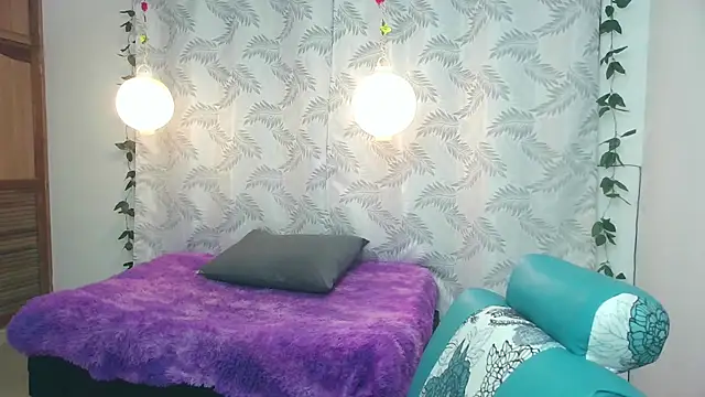 Mya paris online show from 8, 2, 2025