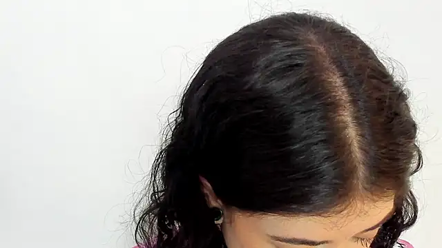 Snapshot of melody_suarez chatting on 27, 12, 2024 melody suarez online show from 27, 12, 2024