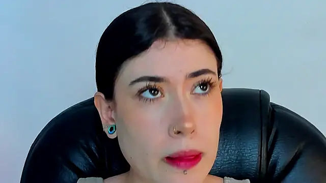 Snapshot of melody_suarez chatting on 30, 12, 2024 melody suarez online show from 30, 12, 2024