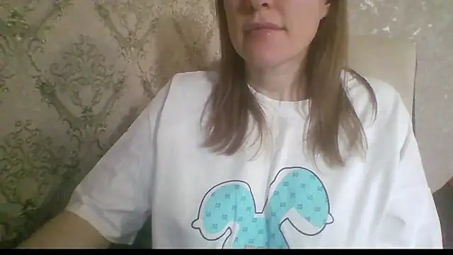 Snapshot of Sladkiegubki chatting on 24, 2, 2026 Sladkiegubki online show from 24, 2, 2026