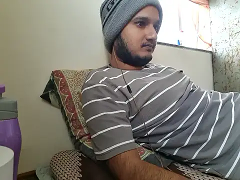 Jonrobinso online show from 28, 9, 2025