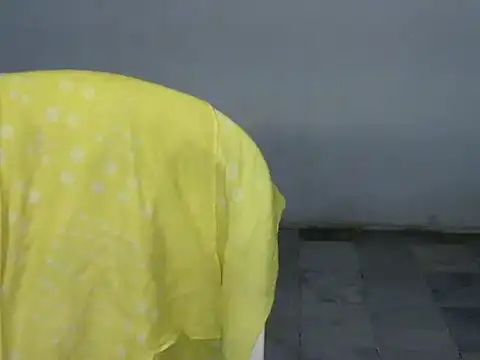 Snapshot of cute_sweeetu chatting on 18, 2, 2025 cute sweeetu online show from 18, 2, 2025