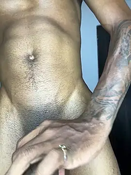 Snapshot of AaronCruz_ chatting on 9, 2, 2025 AaronCruz online show from 9, 2, 2025