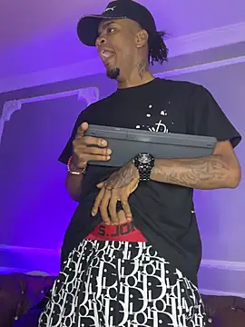 Snapshot of AaronCruz_ chatting on 1, 3, 2025 AaronCruz online show from 1, 3, 2025