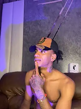 Snapshot of AaronCruz_ chatting on 14, 3, 2025 AaronCruz online show from 14, 3, 2025