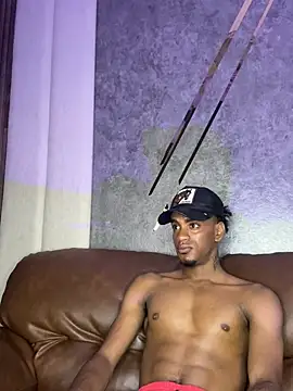 Snapshot of AaronCruz_ chatting on 14, 3, 2025 AaronCruz online show from 14, 3, 2025