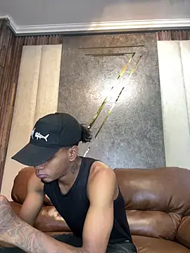 Snapshot of AaronCruz_ chatting on 18, 3, 2025 AaronCruz online show from 18, 3, 2025