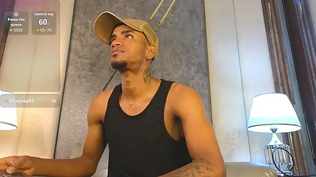 Snapshot of AaronCruz_ chatting on 18, 9, 2025 AaronCruz online show from 18, 9, 2025