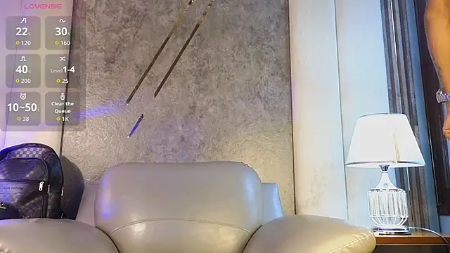 Snapshot of AaronCruz_ chatting on 19, 9, 2025 AaronCruz online show from 19, 9, 2025