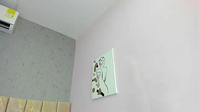 Tiffany mendez online show from 28, 5, 2026