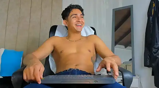 Snapshot of Muichiro_tokito1 chatting on 6, 2, 2025 Muichiro tokito1 online show from 6, 2, 2025