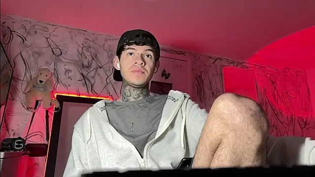 Saturno v online show from 4, 2, 2025