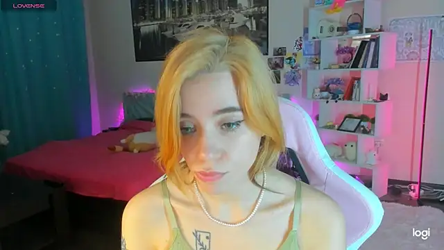 Ramona Johnson online show from 3, 2, 2025