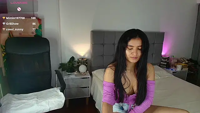 Snapshot of ChloeSanchezx chatting on 17, 3, 2025 ChloeSanchezx online show from 17, 3, 2025