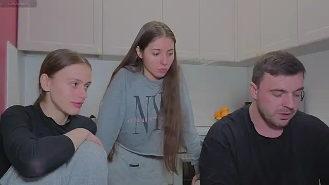 fcjuicy pussy online show from 5, 12, 2025