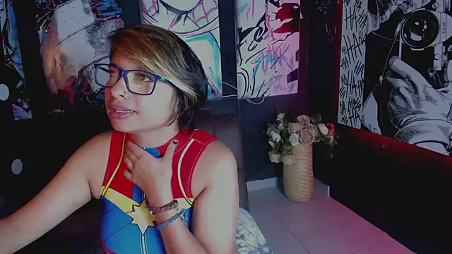 Snapshot of NovaGlitz chatting on 16, 12, 2024 NovaGlitz online show from 16, 12, 2024