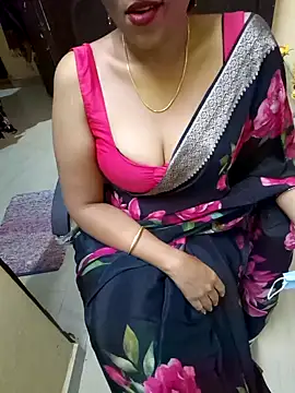 Snapshot of Roja-Telugu777 chatting on 8, 2, 2025 Roja-Telugu777 online show from 8, 2, 2025