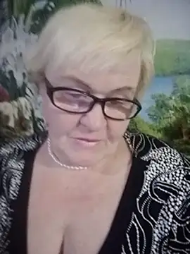 VioletSweet566 online show from 24, 1, 2025