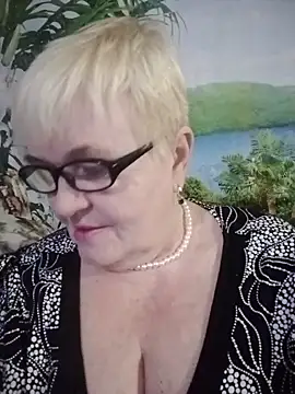 VioletSweet566 online show from 21, 2, 2025