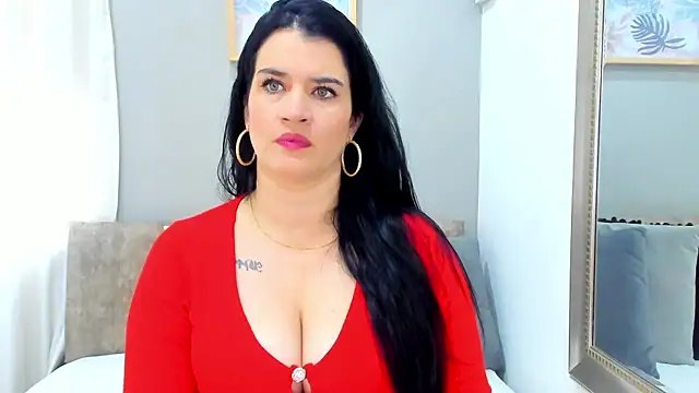Snapshot of LenaRuiz_ chatting on 29, 1, 2025 LenaRuiz online show from 29, 1, 2025