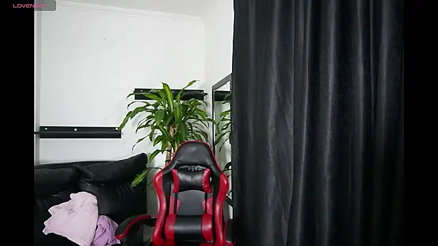  sharlotte777 online show from 25, 2, 2026