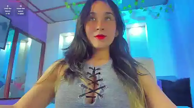 Snapshot of juliieta_love chatting on 8, 2, 2025 juliieta love online show from 8, 2, 2025