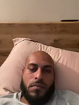 islandvybee55 online show from 1, 3, 2026