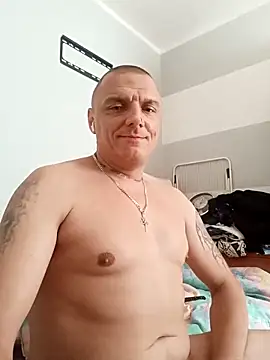 Snapshot of SpragnionyCiasnychCipek18 chatting on 12, 9, 2025 SpragnionyCiasnychCipek18 online show from 12, 9, 2025