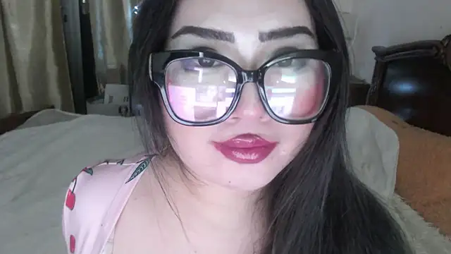Snapshot of cutie_sakura chatting on 6, 3, 2025 cutie sakura online show from 6, 3, 2025