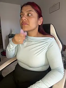 Snapshot of Aprilsmith2 chatting on 18, 12, 2024 Aprilsmith2 online show from 18, 12, 2024