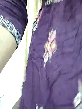 Snapshot of Hotty-anushka chatting on 8, 3, 2025 Hotty-anushka online show from 8, 3, 2025