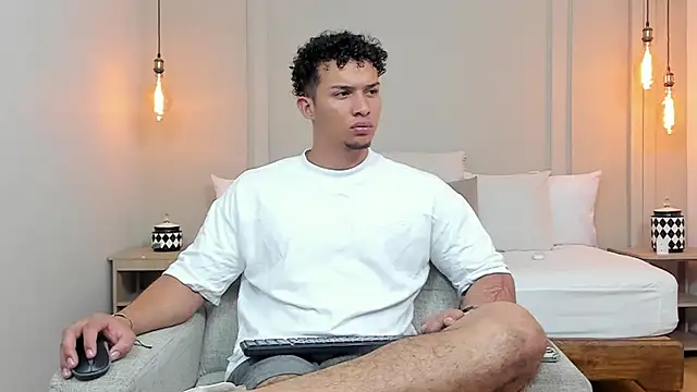 Snapshot of Dominick_star chatting on 13, 3, 2025 Dominick star online show from 13, 3, 2025