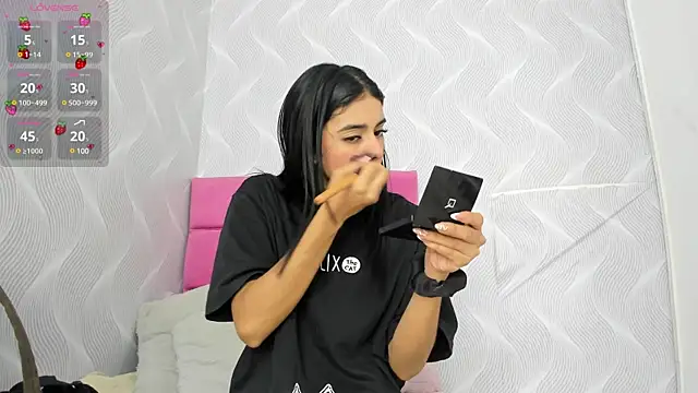 natalia aguirre1 online show from 16, 1, 2025