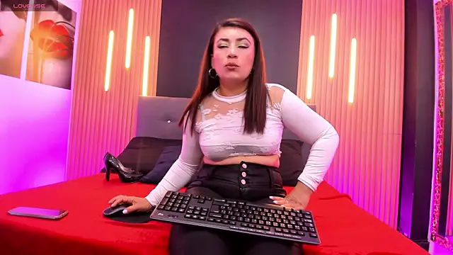 VickyJohnson1 online show from 11, 7, 2026