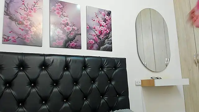 abigail f00x online show from 15, 7, 2026