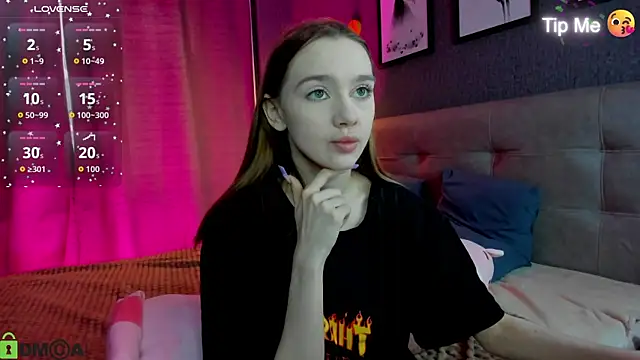 Lesi Moonie01 online show from 21, 3, 2026