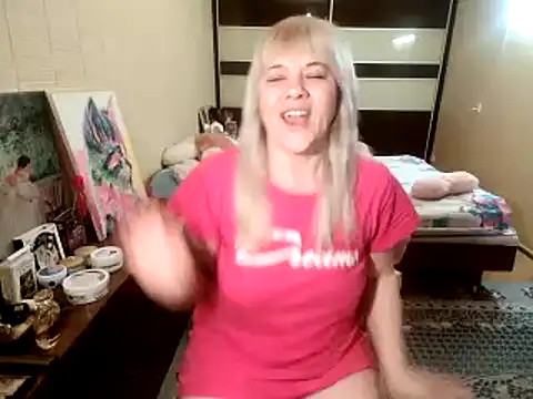 Snapshot of Lia_Laguna77 chatting on 8, 4, 2026 Lia Laguna77 online show from 8, 4, 2026