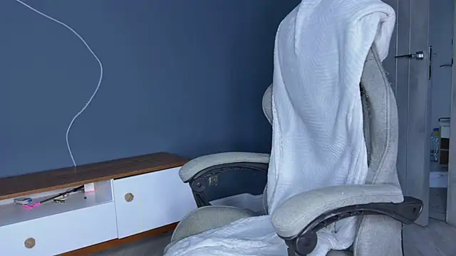 Snapshot of alyx_garden chatting on 18, 1, 2025 alyx garden online show from 18, 1, 2025