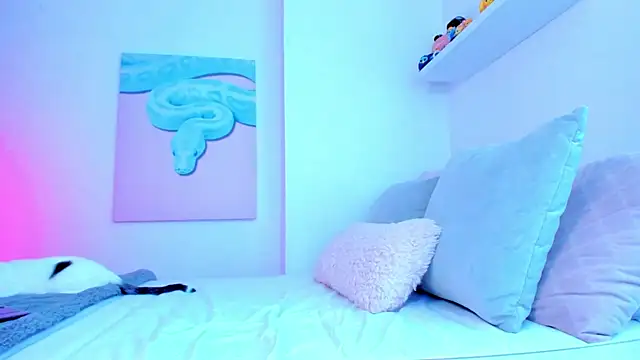 Snapshot of Alexis_Rosse chatting on 15, 12, 2025 Alexis Rosse online show from 15, 12, 2025