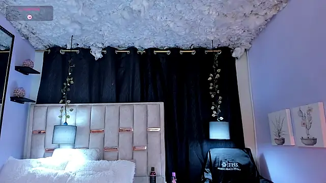 Snapshot of Nathan_Smith_ chatting on 4, 12, 2025 Nathan Smith online show from 4, 12, 2025