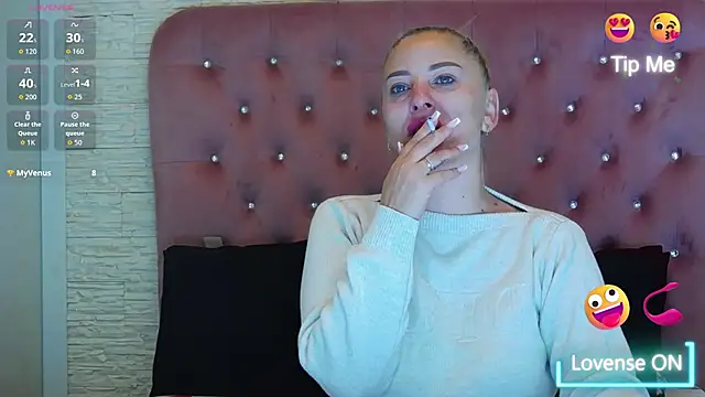 KikiSweet08 online show from 3, 12, 2025