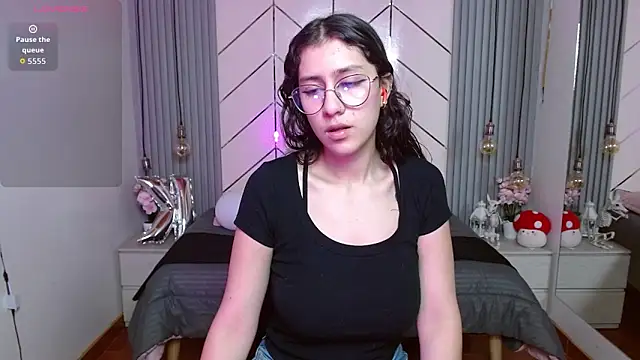 Lita Rogers online show from 12, 11, 2025