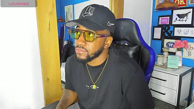 Drake Nassir4 online show from 25, 10, 2025