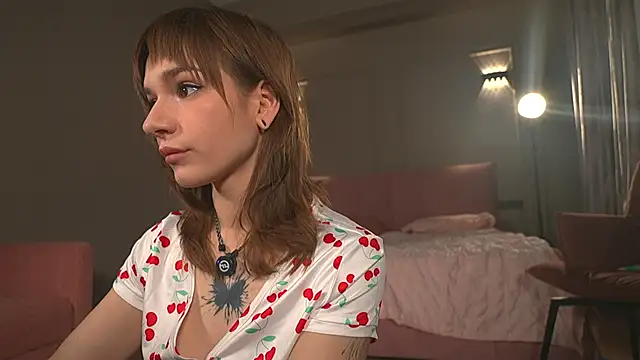 EnchantedIvy online show from 28, 4, 2026